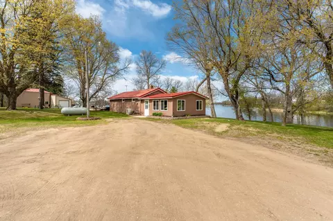 601 Main St N, Underwood, MN 56586