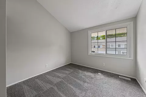 Bedroom - 3320 River Bluff Dr #83, Eagan, MN 55121 photo 1 of 6