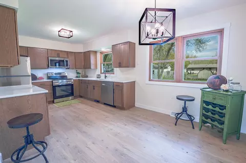 Kitchen - 464 Main St E, Richmond, MN 56368 photo 4 of 4