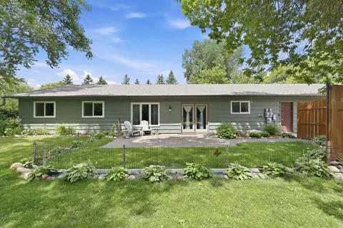 20418 Auburn St NW, Elk River, MN 55330