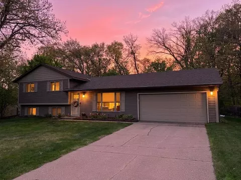 12997 Euclid Ave, Apple Valley, MN 55124