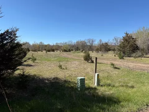 17187 62nd St, Becker, MN 55308