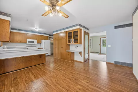 Kitchen - 5840 Rolling Ridge Rd, Saint Cloud, MN 56303 photo 1 of 3