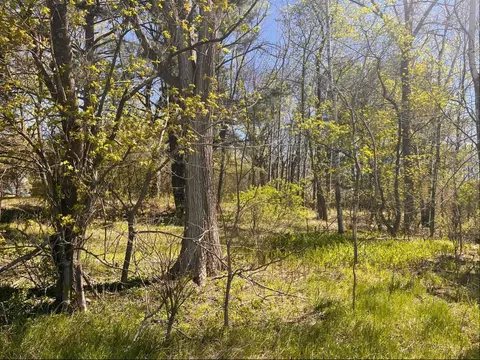 23 Nn River Rd, Saint Croix Falls, WI 54024