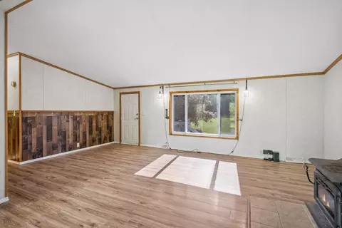 Living - 7018 147th St, Milaca, MN 56353 photo 3 of 5