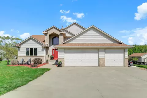 5296 Salem Ln, Greenfield, MN 55357