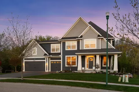 3933 Holasek Path, Chaska, MN 55318
