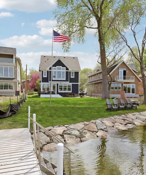 1444 Baldur Park Rd, Wayzata, MN 55391
