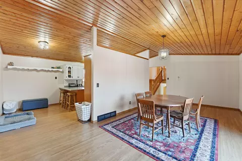 Dining - 22364 45th Ave, Saint Augusta, MN 56301 photo 1 of 5