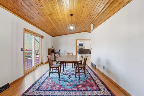 Dining - 22364 45th Ave, Saint Augusta, MN 56301 photo 3 of 5