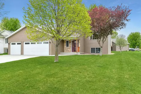 646 7th Ave S, Sartell, MN 56377