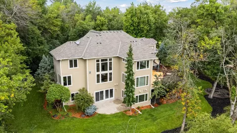 View/Area - 6065 Apple Rd, Excelsior, MN 55331 photo 4 of 7
