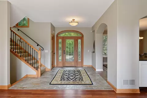 Entry Way - 6065 Apple Rd, Excelsior, MN 55331 photo 1 of 7