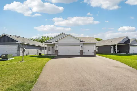126 9th Ave NE, Isanti, MN 55040