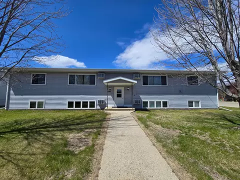 1240 Jackson Ave #401, Detroit Lakes, MN 56501