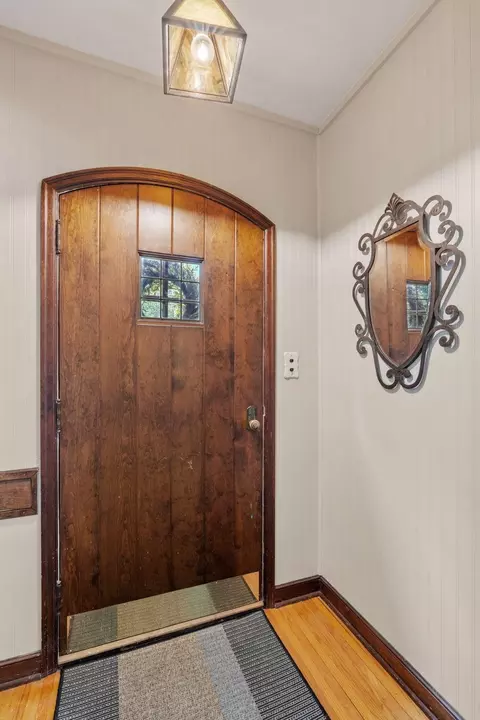 Entry Way - 825 5th Ave SW, Faribault, MN 55021 photo 8 of 8