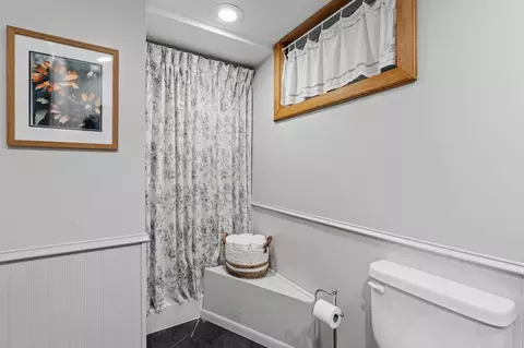 Bath - 825 5th Ave SW, Faribault, MN 55021 photo 4 of 6