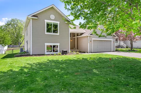 14922 Colorado Ave, Rosemount, MN 55068