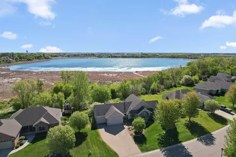 470 Emma St, Norwood Young America, MN 55368