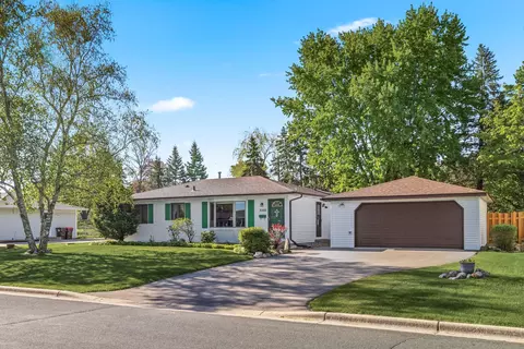 3140 68th St E, Inver Grove Heights, MN 55076