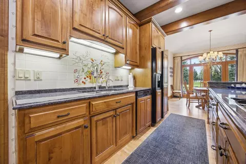 Kitchen - 526 24th Ave S, Fargo, ND 58103 photo 3 of 4