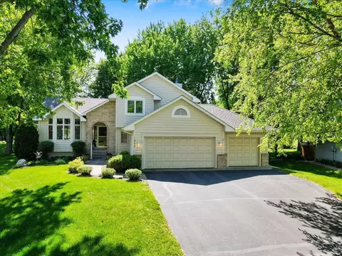 1217 Emerson Ct, Burnsville, MN 55337