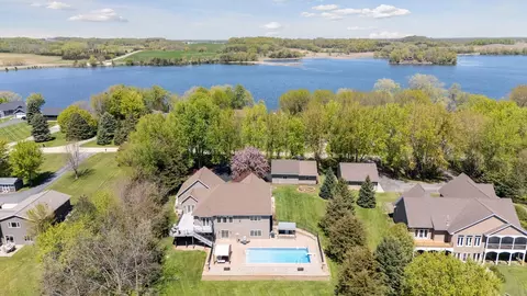 22925 Greenland Ln, Elysian, MN 56028