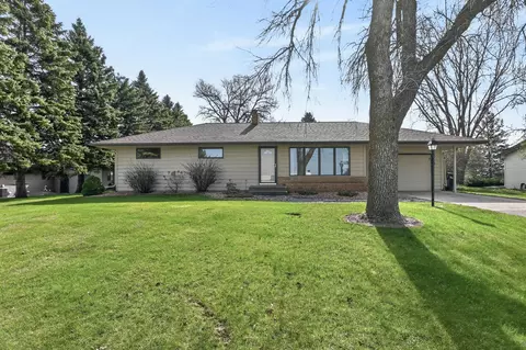 1225 S Tower Rd, Fergus Falls, MN 56537