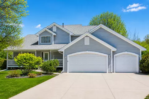 14180 Dehnsfield Rd, Rogers, MN 55374