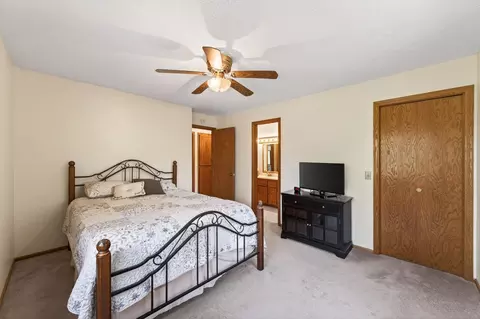 Bedroom - 2107 189th Ave NE, Cedar, MN 55011 photo 3 of 10