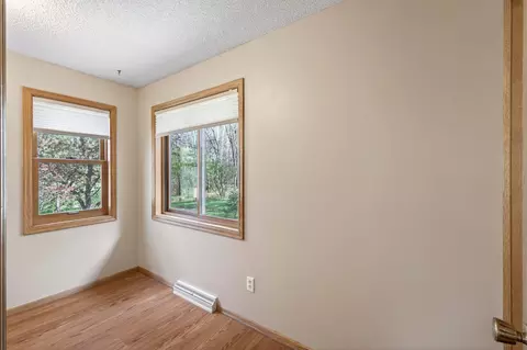 Bedroom - 2107 189th Ave NE, Cedar, MN 55011 photo 5 of 10