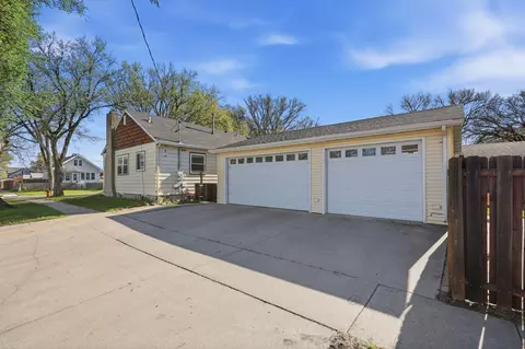 1548 2nd Ave S, Fargo, ND 58103 photo 23