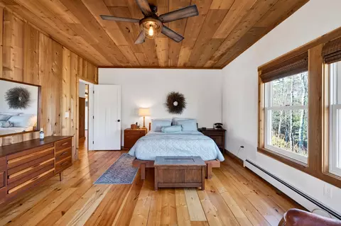 Bedroom - 13885 E Park Rd, Brule, WI 54820 photo 1 of 2