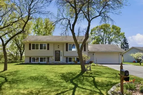 3236 115th Ln NW, Coon Rapids, MN 55433