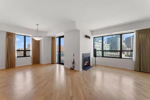 Living - 500 E Grant St #1402, Minneapolis, MN 55404 photo 3 of 7