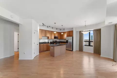 Living - 500 E Grant St #1402, Minneapolis, MN 55404 photo 4 of 7