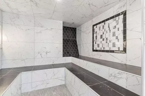 Bath - 500 E Grant St #1402, Minneapolis, MN 55404 photo 3 of 3