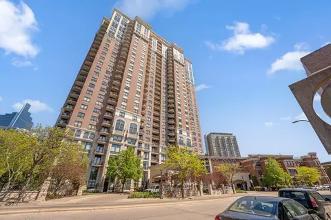 500 E Grant St #1402, Minneapolis, MN 55404