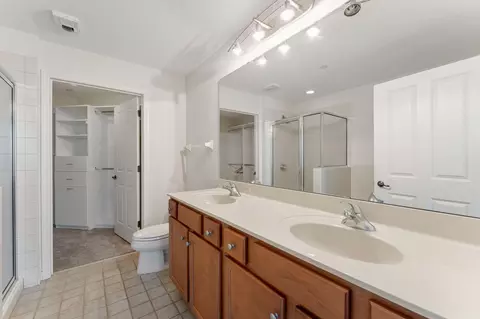 Bath - 500 E Grant St #1402, Minneapolis, MN 55404 photo 1 of 3