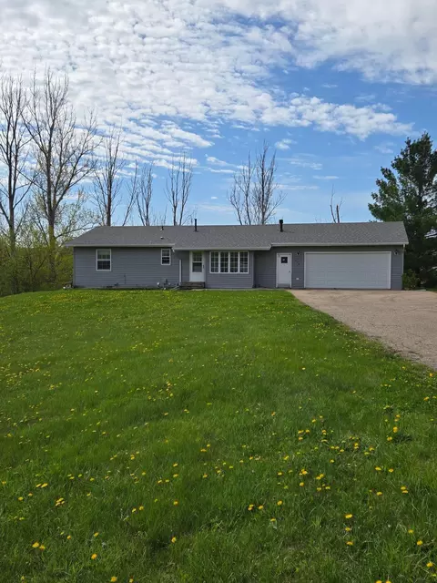 7670 18th Ave NW, Rochester, MN 55901