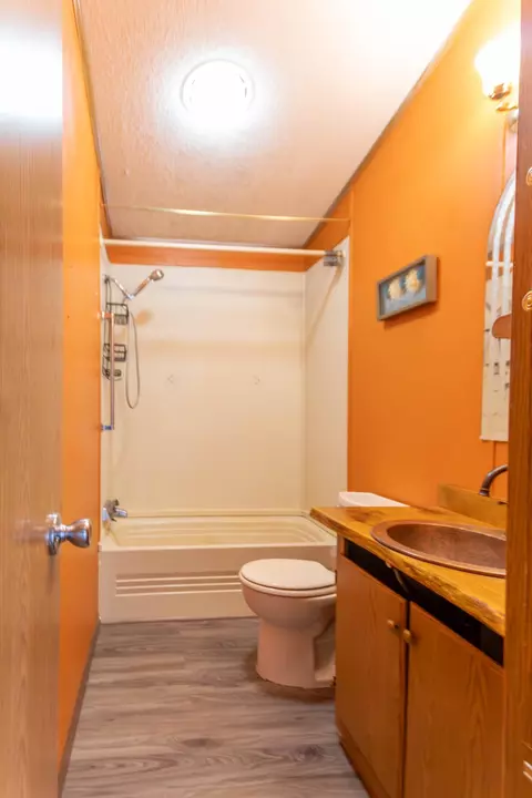 Bath - 14948 500th St, Becida, MN 56678 photo 3 of 3
