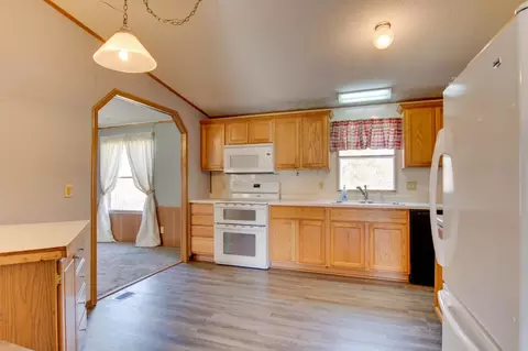 Kitchen - 14948 500th St, Becida, MN 56678 photo 2 of 2