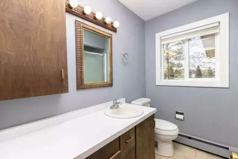 Bath - 702 3rd Ave SE, Barnesville, MN 56514 photo 1 of 3