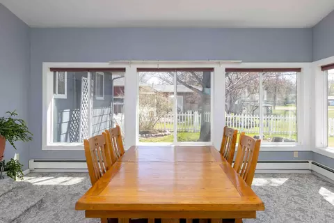 Dining - 702 3rd Ave SE, Barnesville, MN 56514 photo 3 of 4