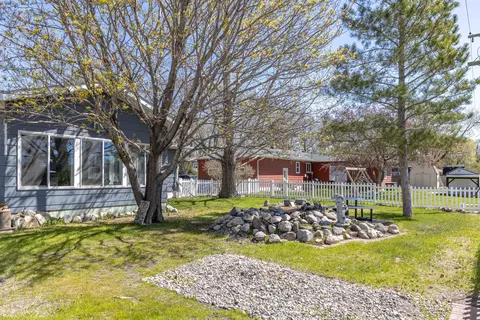 Exterior - 702 3rd Ave SE, Barnesville, MN 56514 photo 7 of 12