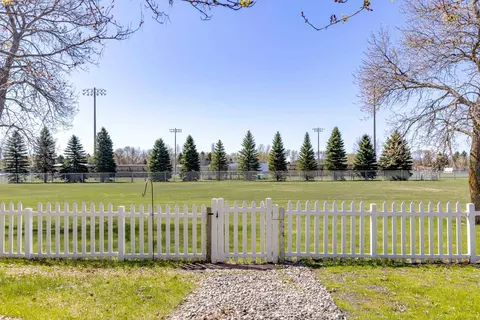 Exterior - 702 3rd Ave SE, Barnesville, MN 56514 photo 11 of 12