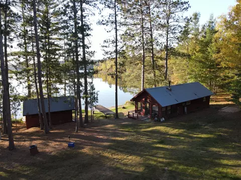 51033 E Lake Dr, Bigfork, MN 56628 photo 3