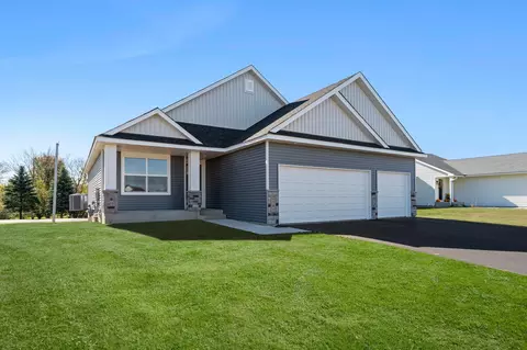 2702 Rushmore Rd, Hastings, MN 55033