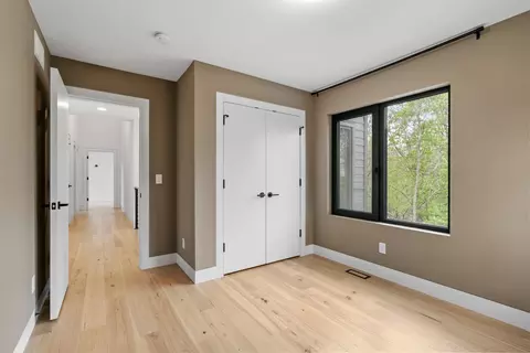 Bedroom - 6200 Cardinal Ave, Excelsior, MN 55331 photo 4 of 6