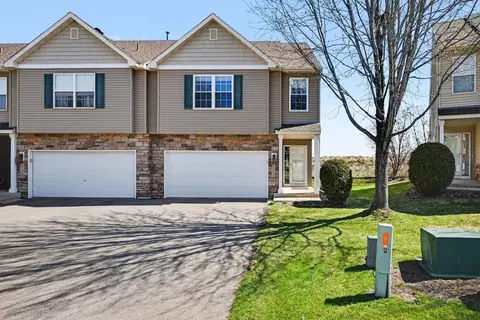 1737 Philipp Dr, Shakopee, MN 55379